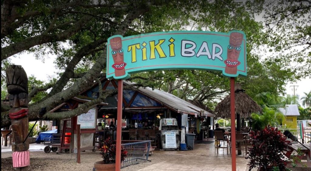 The Entrance to The Tiki Bar in Fort Myers. On the left is the cornhole area