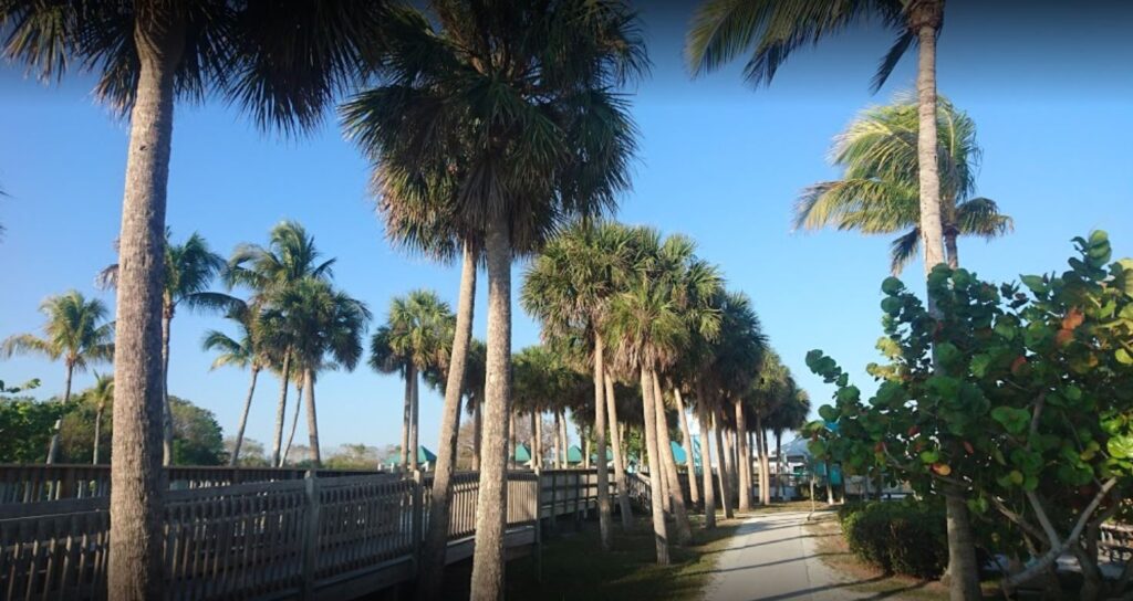 Bowditch Point Beach Park