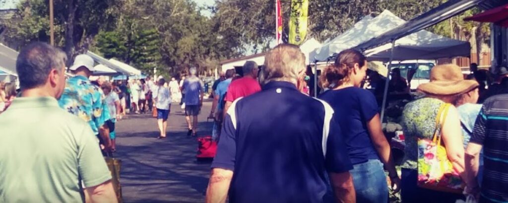 St Paul's Farmer's Market in Naples