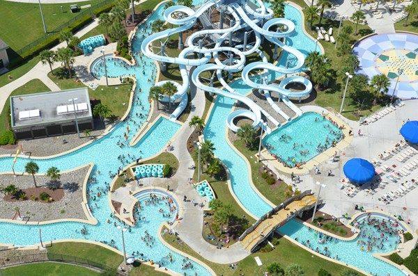 Sun N Fun lagoon is Naples family waterpark