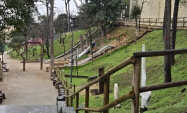 The park at Poble Espanyol